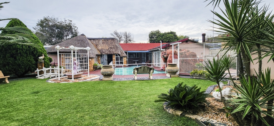 3 Bedroom Property for Sale in Vaalpark Free State